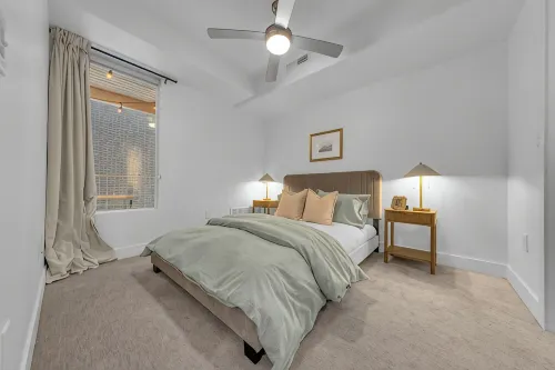 Central & Walkable to Everything + Discounts! - Holiday Apartments