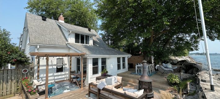 Cozy waterfront cottage Hotéis em Leamington