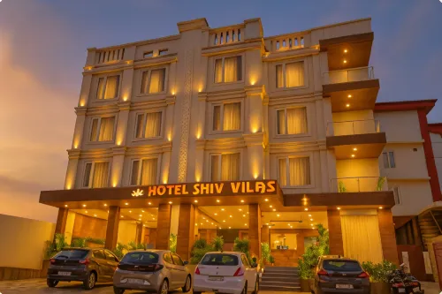 Hotel Shiv Vilas