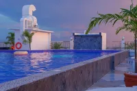 Stylish 1 Bedroom Unit at White Tower in the heart of Angeles City - Rooftop Pools