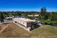 Econo Lodge Inn & Suites Fallbrook Downtown