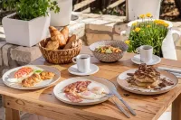 Elèa Concept Hotel & Suites - breakfast