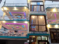 Diamond Hills Hotel Naran فنادق في ناران