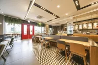 โรงแรมกิมโพ แอสเซม - พร้อมอาหารเช้า