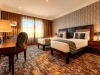Golden Horse Hotel