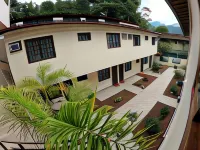 CLH Suites Ilha Grande - Pensions