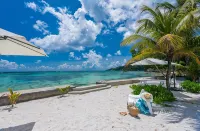 Le Nautique Beachfront Apartments