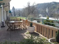 Apt. T1 Bis in town on the 1st floor of a residence with terrace carractère - 3-Star