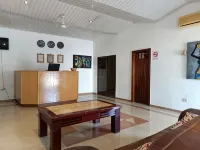 Prestige Guesthouse ,Ksi - بار