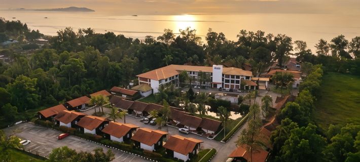 Adena Beach Resort Hotele w: Plan lokalizacyjna dla Dystryktu Kuantanna na lata 2004-2015