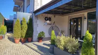 GB Hotel - Homestays