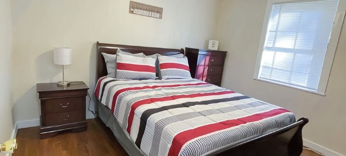 Fishing Retreat Cabin - 2bed/1 bath Hotels in Jackson County