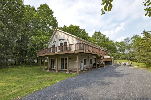 5 Bedrooms,Linens&Hot-Tub Lake Kayak Golf & SplitRock ! - 4-Sterne