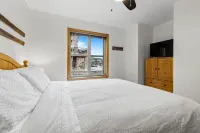 Central Location, Ski in/Ski Out, Private Hot Tub
