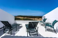 TRES TORTUGAS @ Marbela Ocean front, Ocean view!