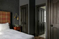Restored stonehouse in the heart of Perth. - Homestays