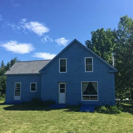 Rent Breton Cove Farmhouse - We are located on the Cabot Trail