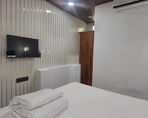 Hotel M Hyatt Hotels near Dilsukhnagar