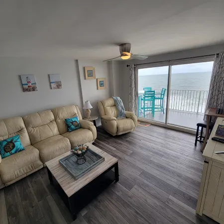 Dalton's sand and surf oceanfront 2-bedroom condo in enchanting Ormond Beach