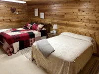 Elk Run-Entire basement-1000 sq ft.-Cleaning fee included.  Sleeps 4-6. - Chalets