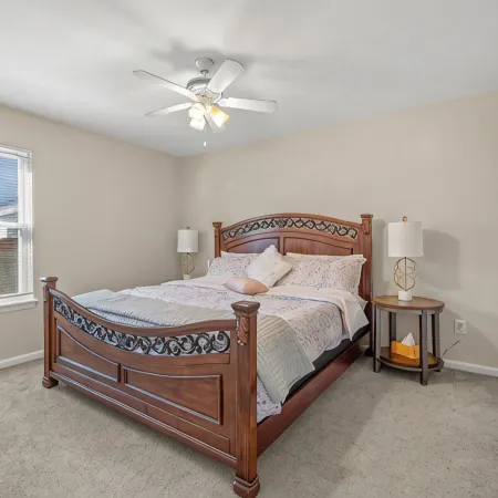 Charming Beachside Duplex: 2 Units  -3 Bedrooms-each. Ideal for large families