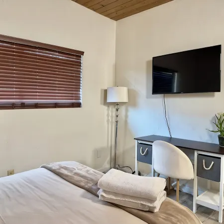 Kaweah Luxe Getaway with Laundry