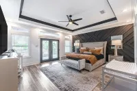 Downtown Houston Escape 3Br Modern Home + Heated Pool - مسبح خاص