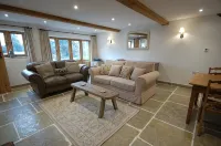 Cottage at Vennington, near Shrewsbury - Country Houses