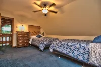 Pet Friendly - Wallenpaupack with Dock/Hot Tub - Alphydda