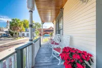 1880 Victorian In Heart Of Downtown...charming And Cozy - Apartments