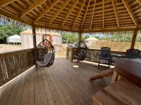 Peacock/River Yurt Village/Couples Yurt/Hot Tub/Close to Town! - Chalets