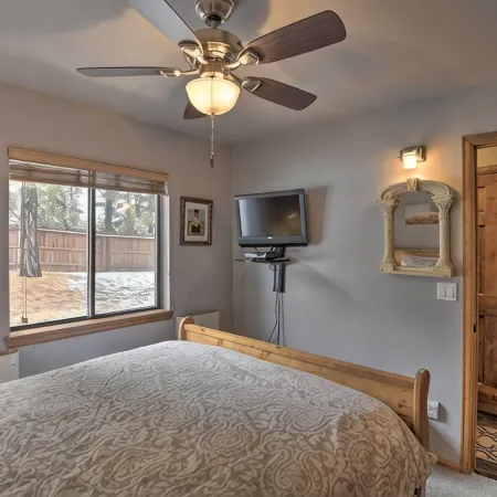 Nicely Renovated Two Bedroom Two Bath Condo with Lake and Mountain Views!
