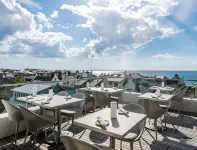 The Blue Palm at Inlet Beach • Steps to Beach & Pool • King Bed • 30A Florida - Wifi