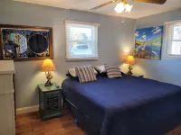 The Getaway House with Hot Tub and Pool.  Pet Friendly - 3 tähden