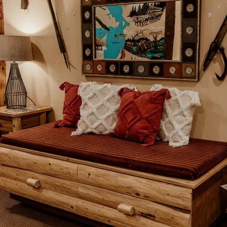 Lake Front Rustic Suite Rental Hotels in Newaygo County