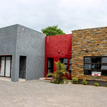 The New Mall Guesthouse