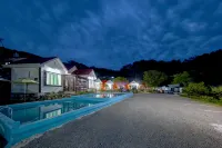 Hapcheon Hwangmaesan Pension - Pool