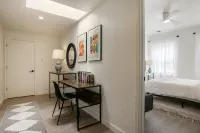 MOON HAVEN: Stylish 2-Bedroom Retreat with Patio - Bungalows