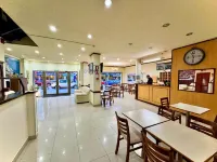 Hotel Marbella Hotels near شاطئ مانسا (Mansa)