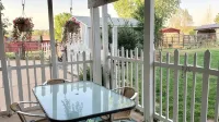 Country Living for Grandparents, Travel Nurses and Execs! - Homestays