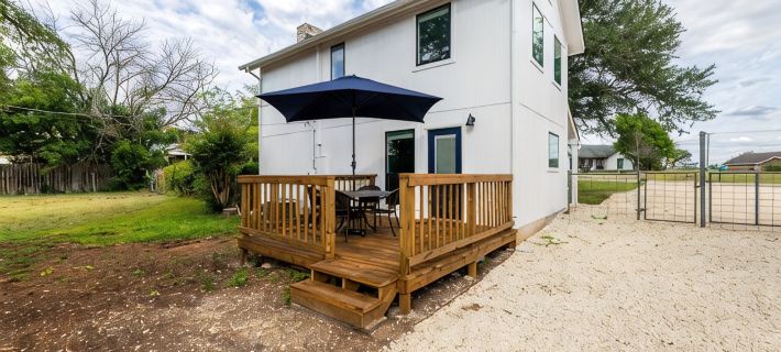 Charming 2-bedrm home in the heart of Liberty Hill Ξενοδοχεία στην πόλη Williamson County