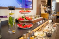 فندق ميركور - سوبيريور - فطور