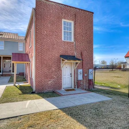 Stovall #6 | Comfy 1-bedroom minutes away from Augusta's gems!