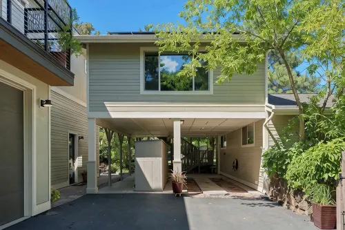 Cozy Up at a Nature Inspired Boutique Studio in the Trees - River Nearby - Boutique