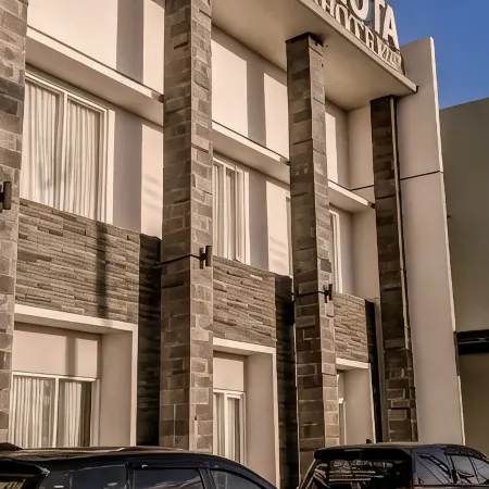 GRAND SAMOTA HOTEL