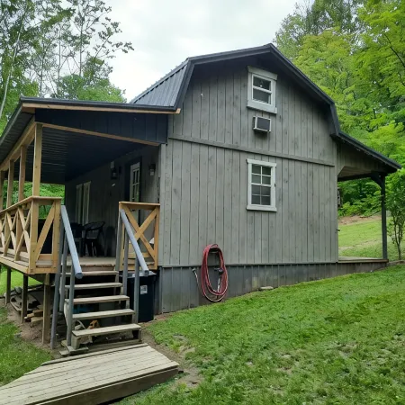 Cozy Cabin Hotels in Harrison County