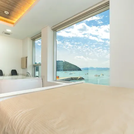 Namhae Some Wales Pension