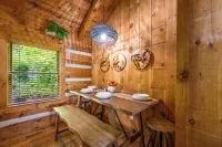 Check out our last minute deals! Mountain Views! Hot tub! - Chalets