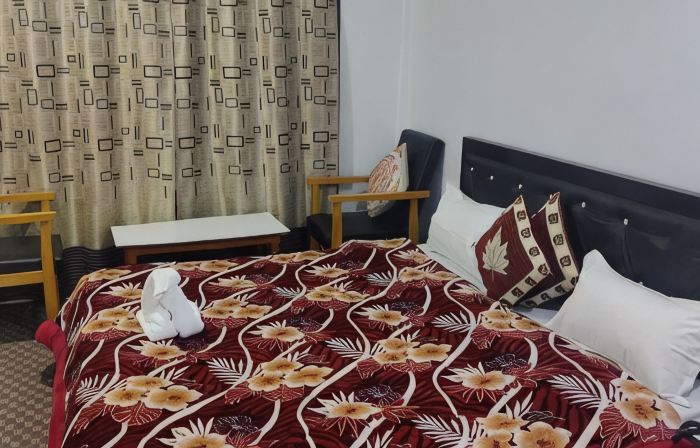 Hotel Neelgagan