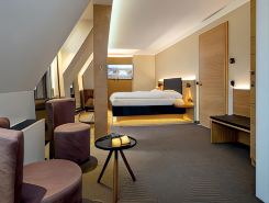 Nashi Rooms